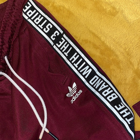ADIDAS TRACK PANTS IN MAROON - Picture 6 of 6